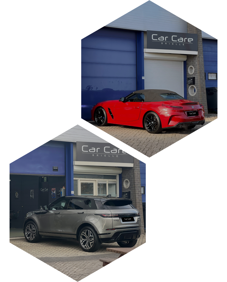 Twee auto's in zeshoeken